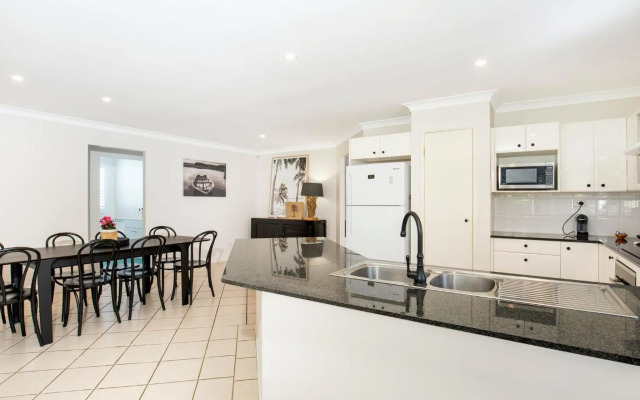 Delamere - Pet Friendly - 5 Mins Walk to Beach