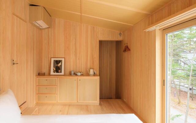 Shishi Iwa House