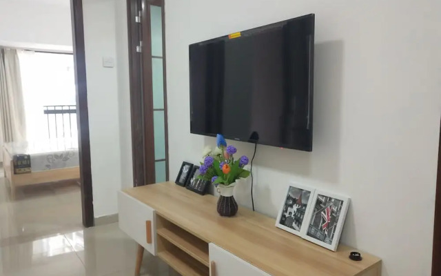 Gemmed Apartment