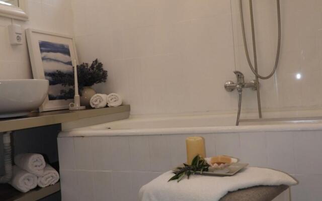 Nino - With View, Adults Only - A2-more