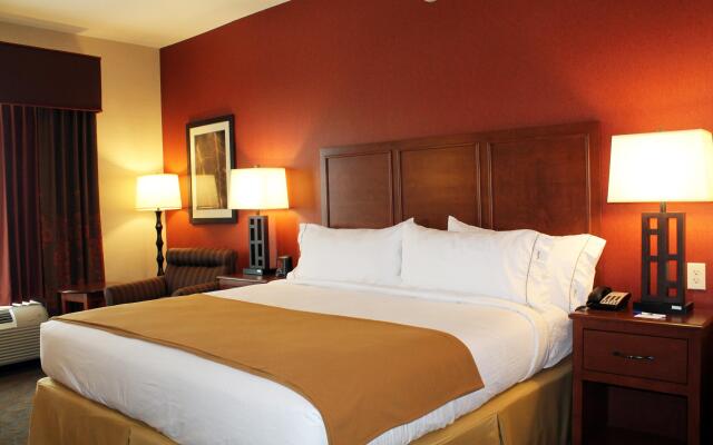 Holiday Inn Express Hotel & Suites Paducah West, an IHG Hotel