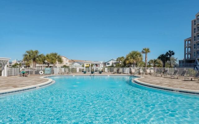 Magnolia House 501 2 Bedroom Condo by RedAwning