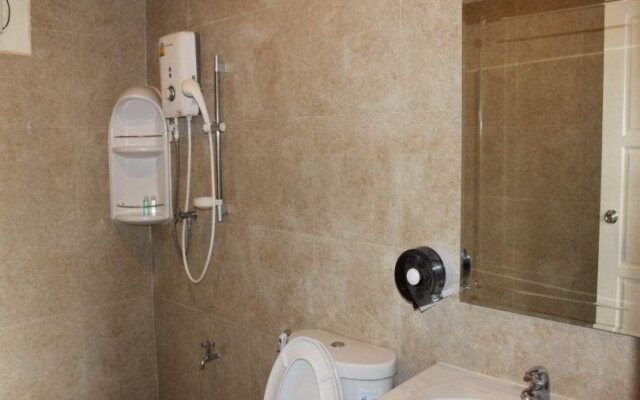 Amigo Saloon Khaoyai Hotel