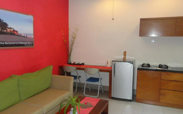 The Green Zhurga Suites