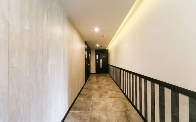 Le Idea Hotel