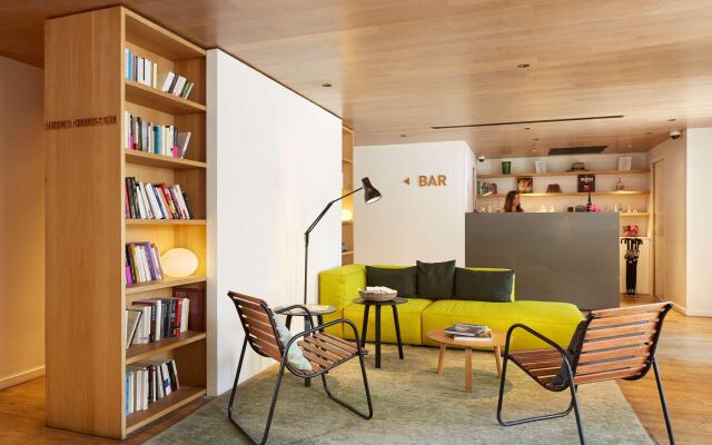 Cabane Hotel