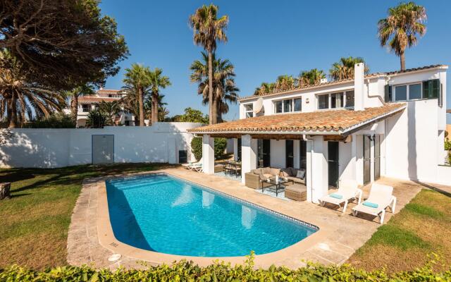 VILLA ROXANA in Es Castell