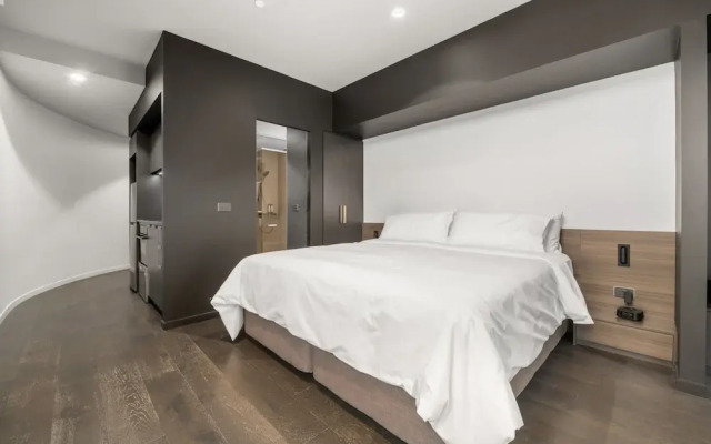 Braddon Studio With Communal BBQ