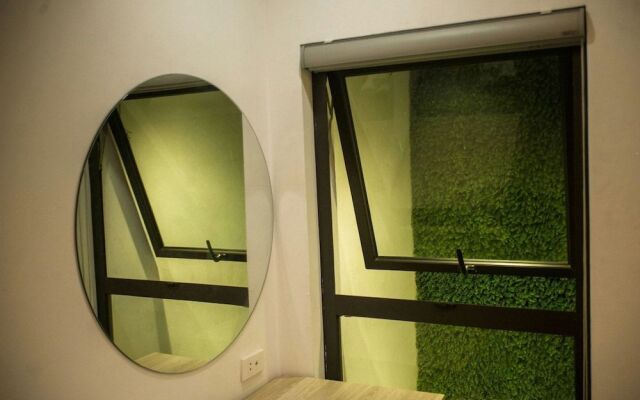 AHA Green Hotel & Apartment HN