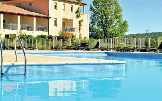 Tempting Apartment With Dishwasher and Near Canal du Midi