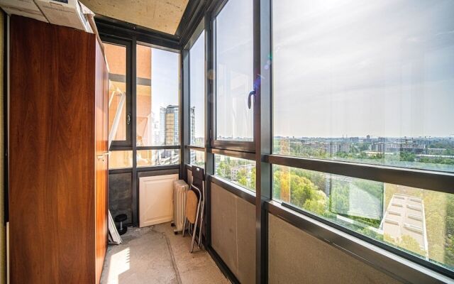 Апартаменты у центра Алмазова 4