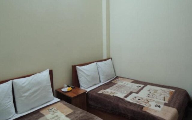 Hong Hoa Hotel