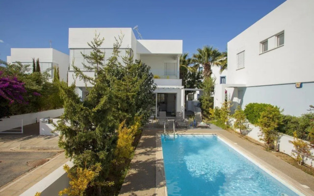 3 Br Villa Centrum - Chg 8922