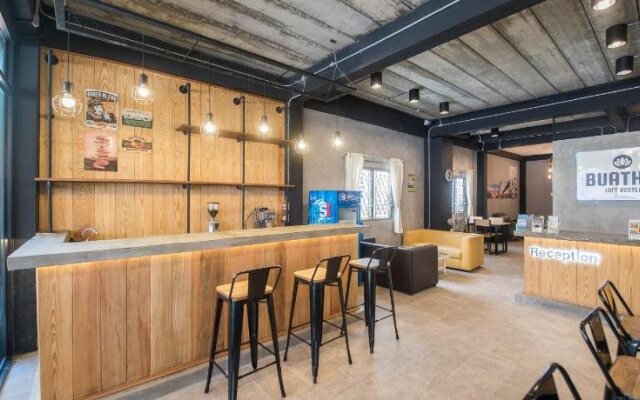 Buathai Loft Hostel Hua Hin