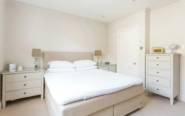 Kinnerton Street by Onefinestay