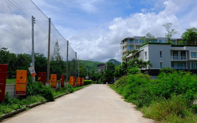 Pool Access 2 Bedrooms Autumn Hua Hin A116