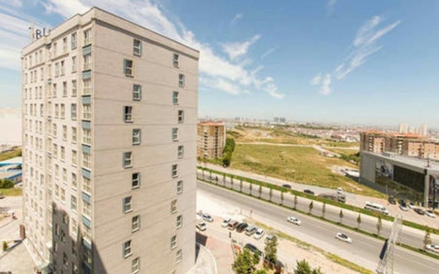 N Suites