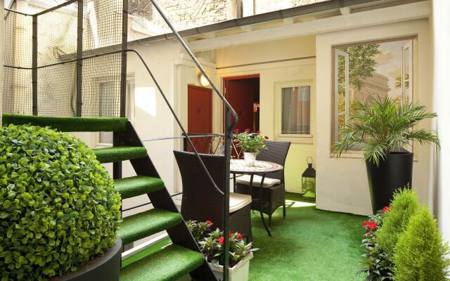 Hotel Riviera Elysées
