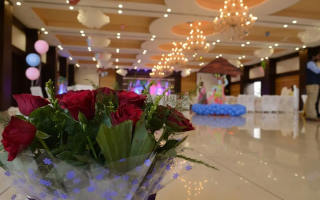 Shanti Palace Hotel & Resorts