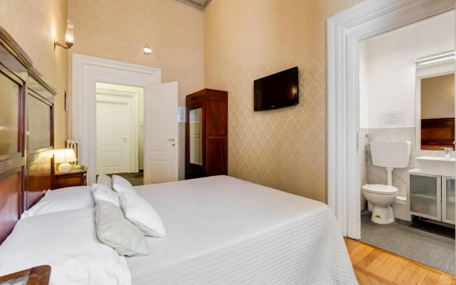 Affreschi Su Roma Luxury B&B