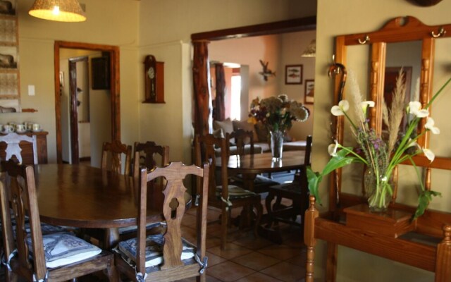 Lomas Creek Guest Lodge