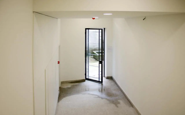 HM - Carlos Alberto Apartment 2