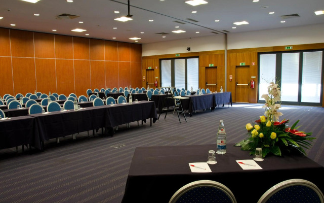 VIP Executive Santa Iria Hotel