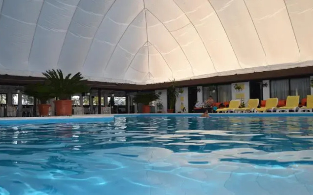 Island Club