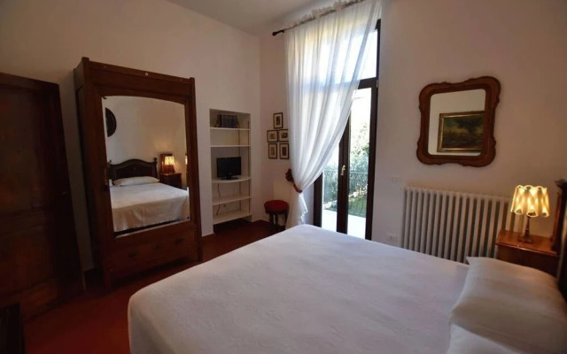 Residenza di Prestigio In Riva al Lago Marone LOFT