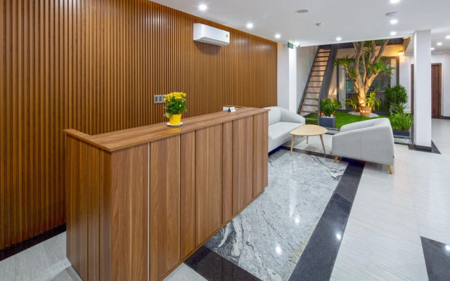 Dana Residence