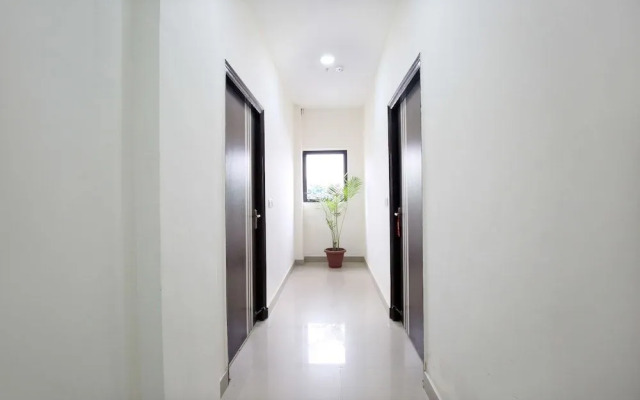 Hotel The Benz By OYO Rooms