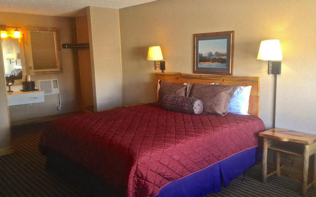 Hotel Estes