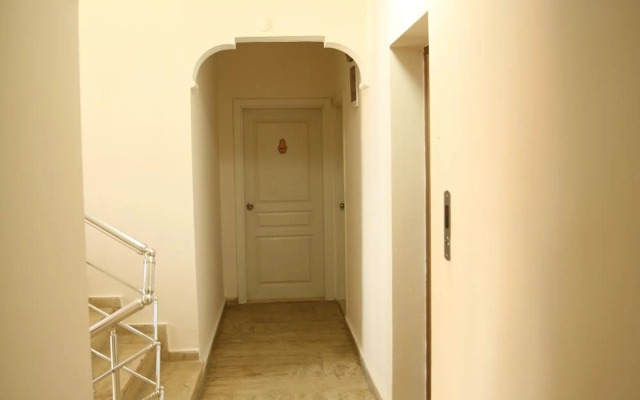Saray Apart Hotel