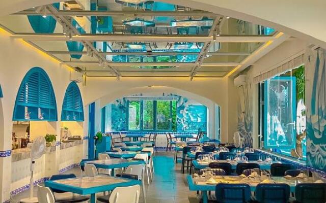 Suntorini Boutique Hotel