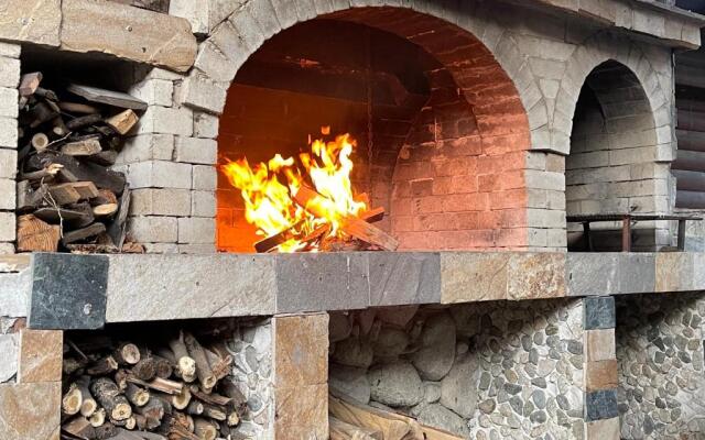 Banderitsa Apartments