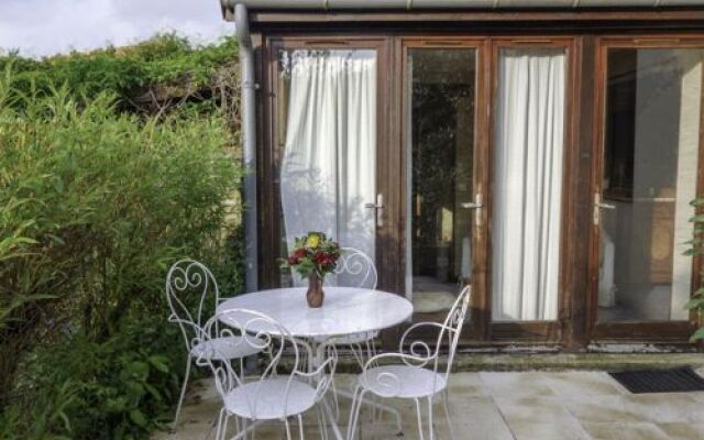 House La Tour Thury Harcourt