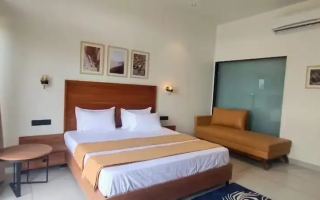 Rain Forest Gir Resort