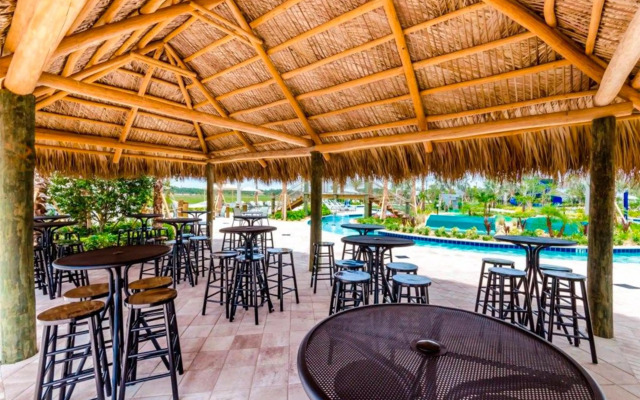 Luxury Thownhouse with private pool