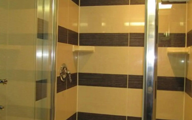 Comfort Suites Downtown