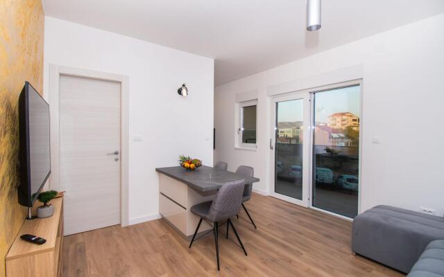 Apartments Luxury Golden Suites