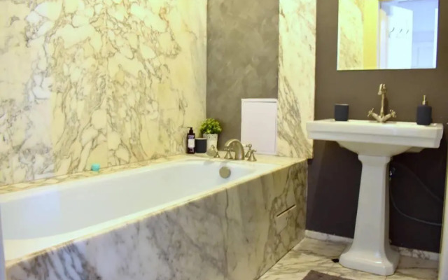 Airstay Prague : DeLuxe Apartment Old town