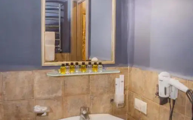 Hotel Monysto