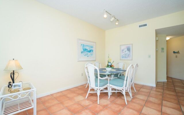 The Palms 202 Apartment 3