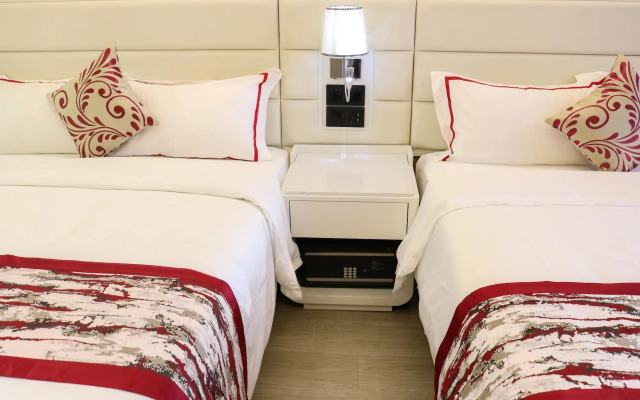 Red Hotel Cubao, Quezon City