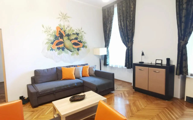 Central Krak Apartments