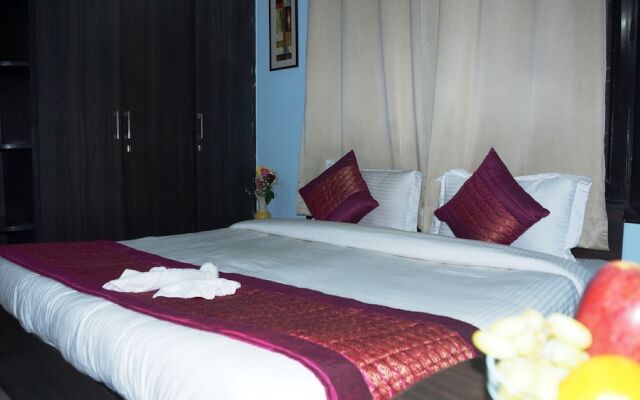 Maxfort Service Apartment