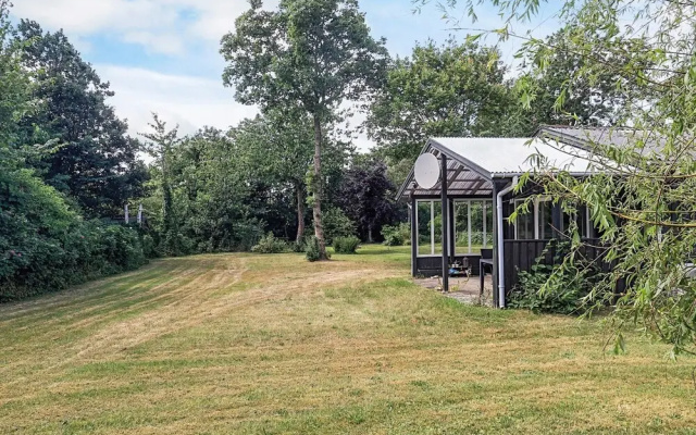 2 Person Holiday Home in Thyholm-by Traum
