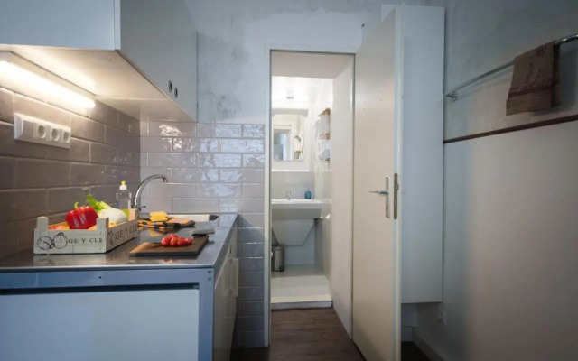 Altbauwohnung mit 3 Bädern (PB6)