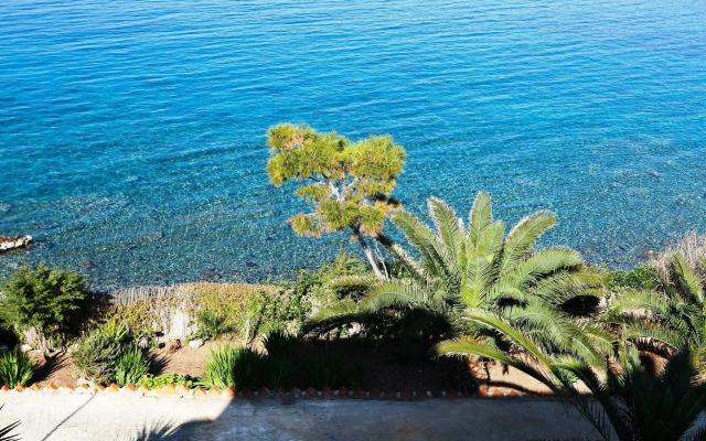 Perdika Mare Guesthouse