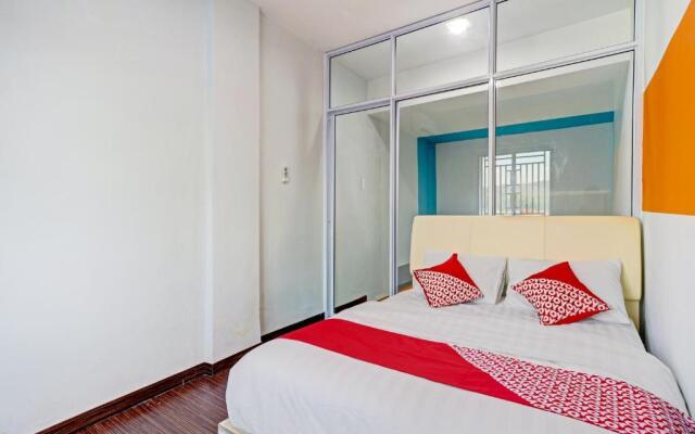 OYO 90366 Homestay 81 Baloi